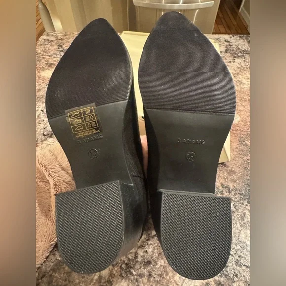 J. Adam’s Andi | Black Suede - Picture 7 of 7